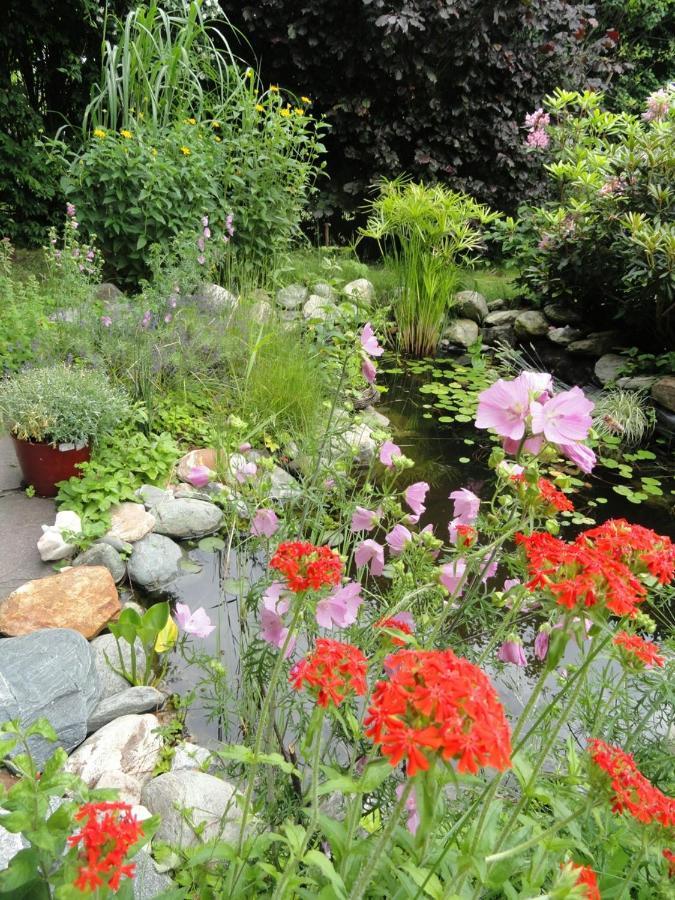 Ruhige Wohnung Mit Schoenem Eigengarten In Seeboden Am Millstaettersee Buitenkant foto